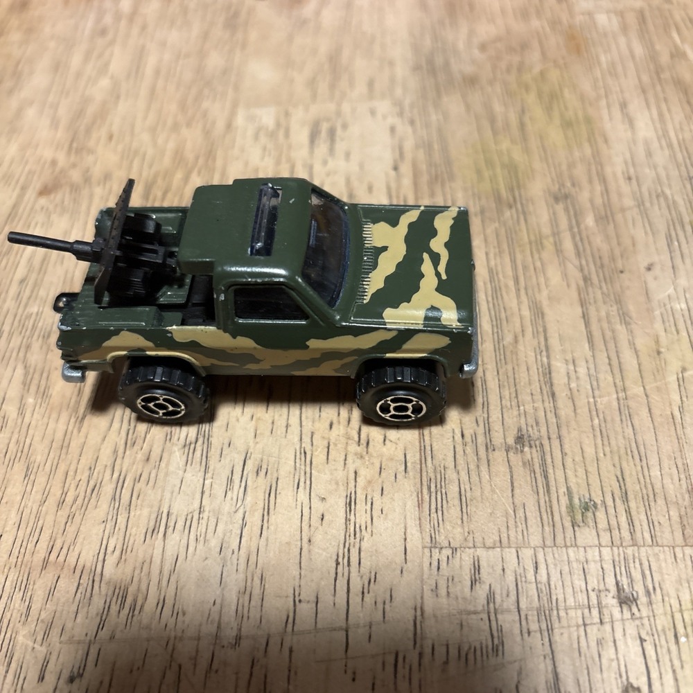 Majorette Special Forces #291 Chevy Blazer 4x4 Camo Diecast 1:62 France 1997